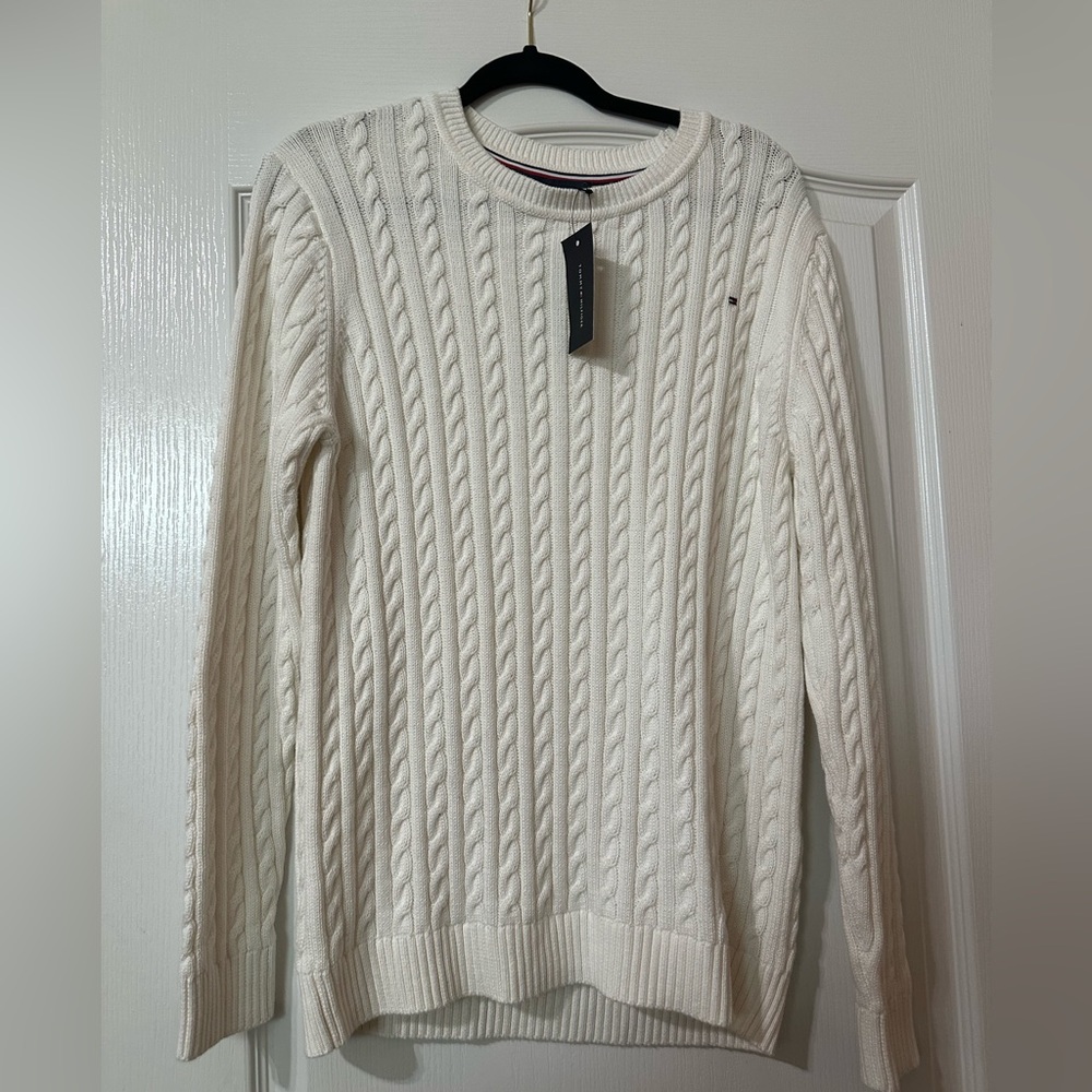 Tommy Hilfiger sweater